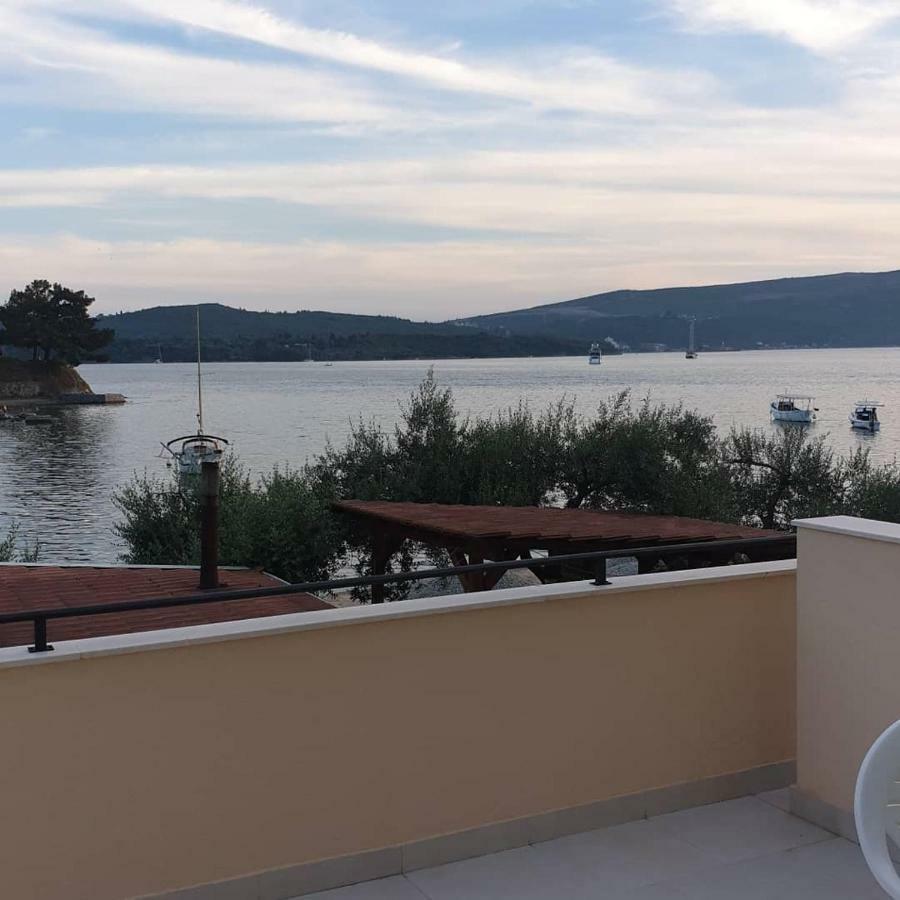 Tondo Apartamento Tivat Quarto foto